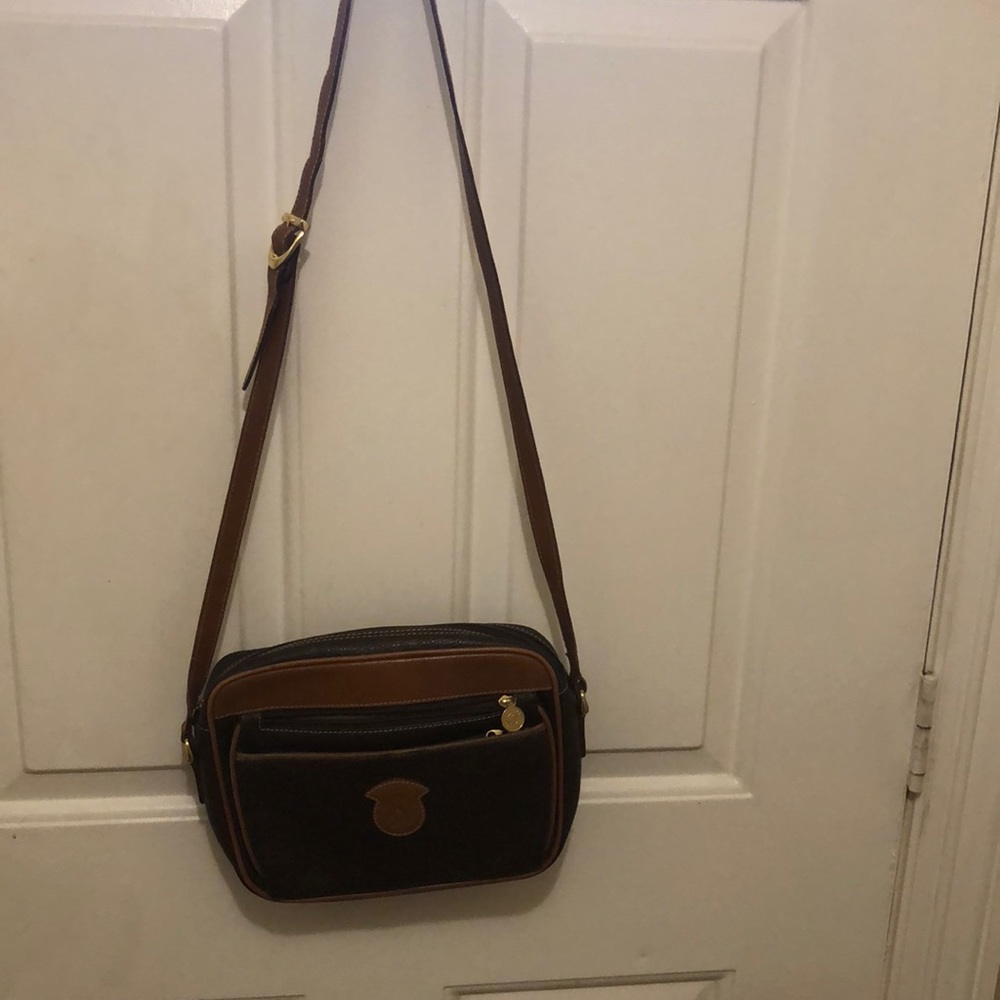 Courser original crossbody bag with many compartments